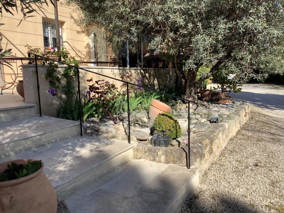 Bed and Breakfast Jardin D'Antan Ansouis Exterior foto