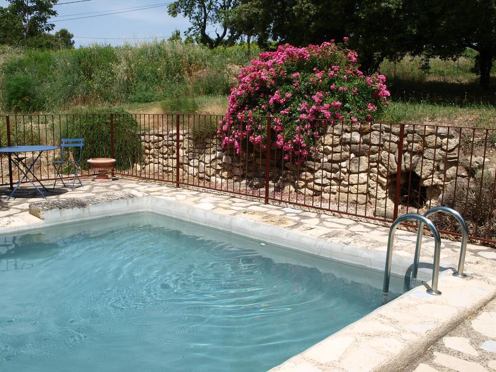 Bed and Breakfast Jardin D'Antan Ansouis Exterior foto