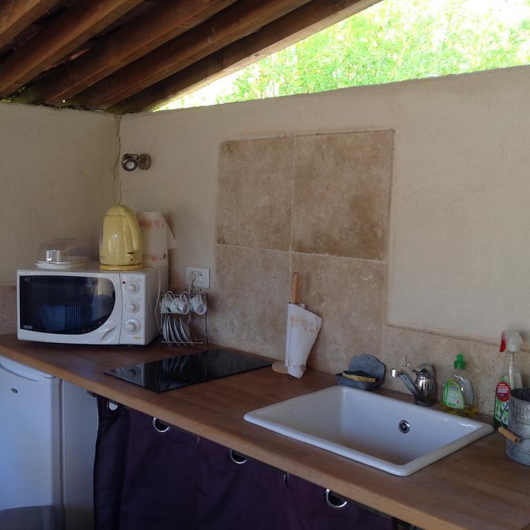 Bed and Breakfast Jardin D'Antan Ansouis Exterior foto