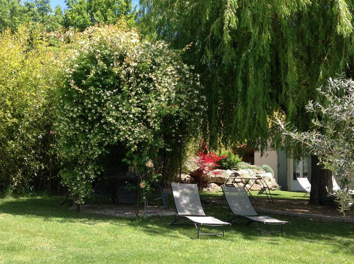 Bed and Breakfast Jardin D'Antan Ansouis Exterior foto